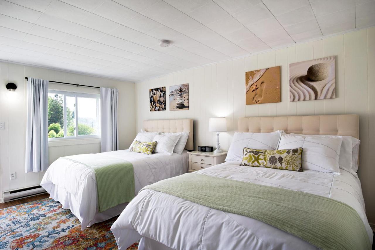 Friars Bay Inn & Cottages Welshpool Habitación foto
